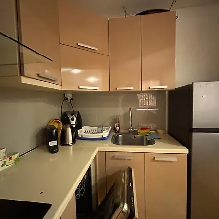 Apartman Warm Getaway 1br W Balcony Free Garage Prkng
