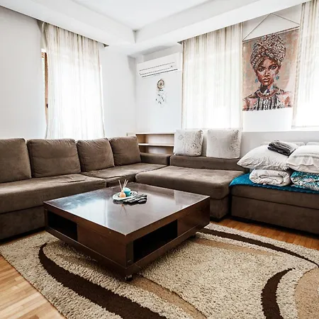 Warm Getaway 1br W Balcony Free Garage Prkng Apartman Szarajevó