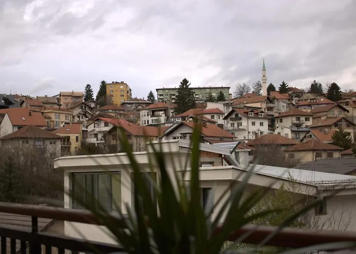 Апартаменты Warm Getaway 1br W Balcony Free Garage Prkng